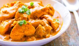 CHICKEN CURRY